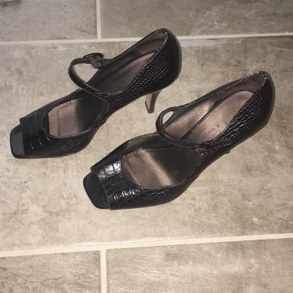 Black Circa Joan & David Open Toe Heel
